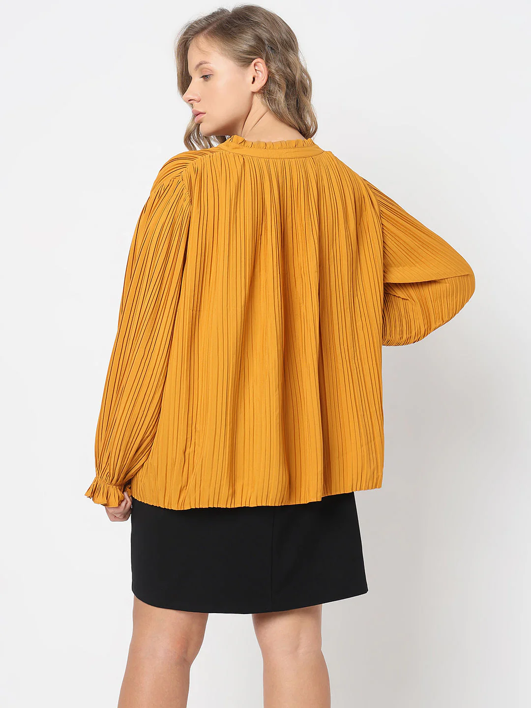 Curve Yellow Plisse Top - Image 4