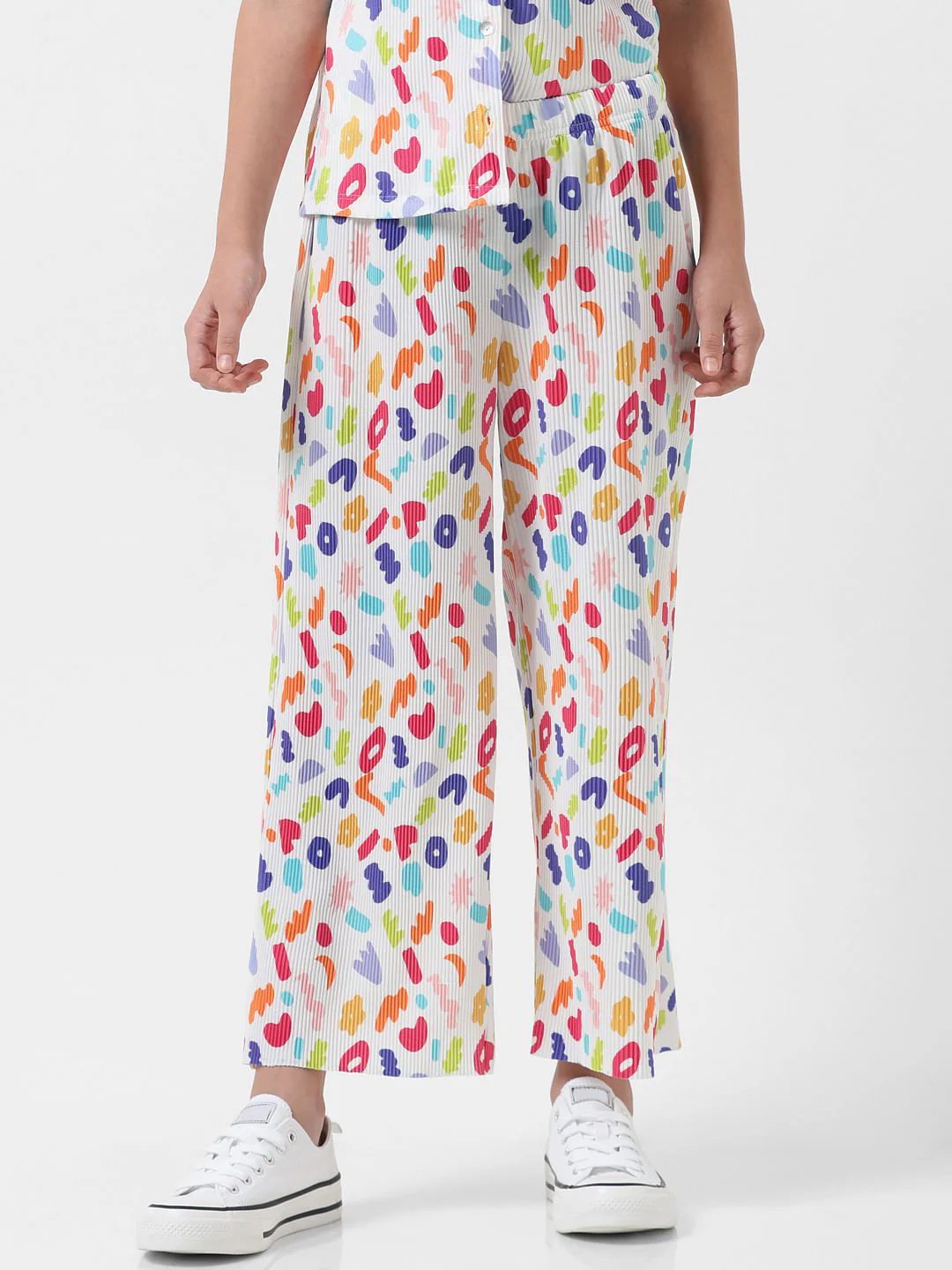 Girl White Mid Rise Pleated Pants - Image 2