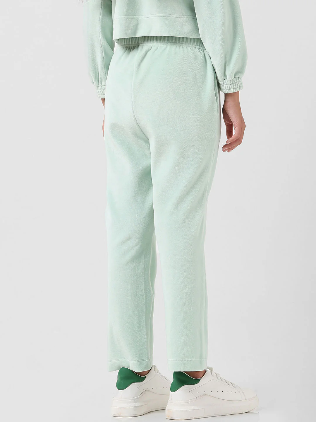 Girl Mint Mid Rise Velour Sweatpants - Image 3