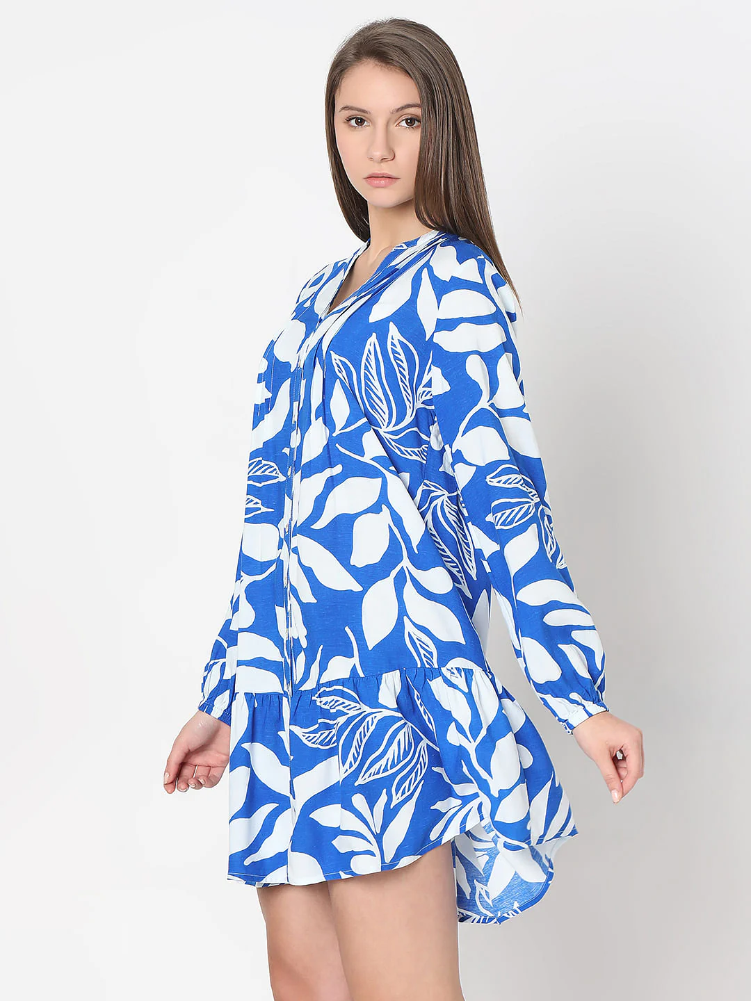 Blue & White Printed Shift Dress - Image 3