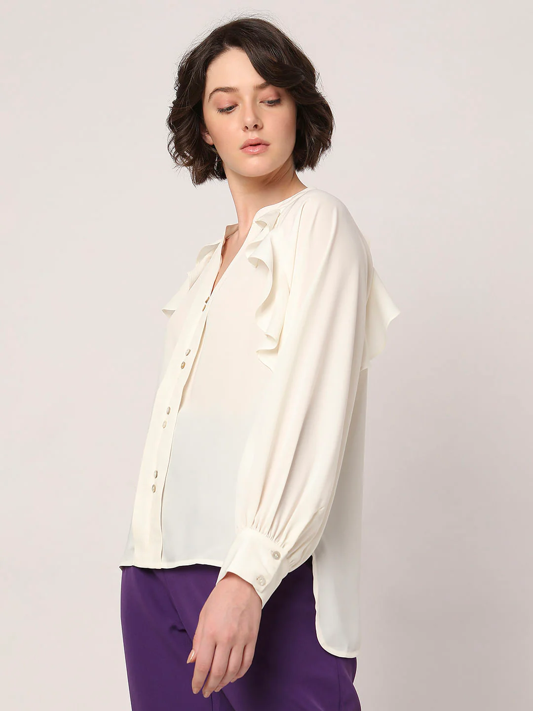 Off-White Ruffle Detail Shirt - Image 3