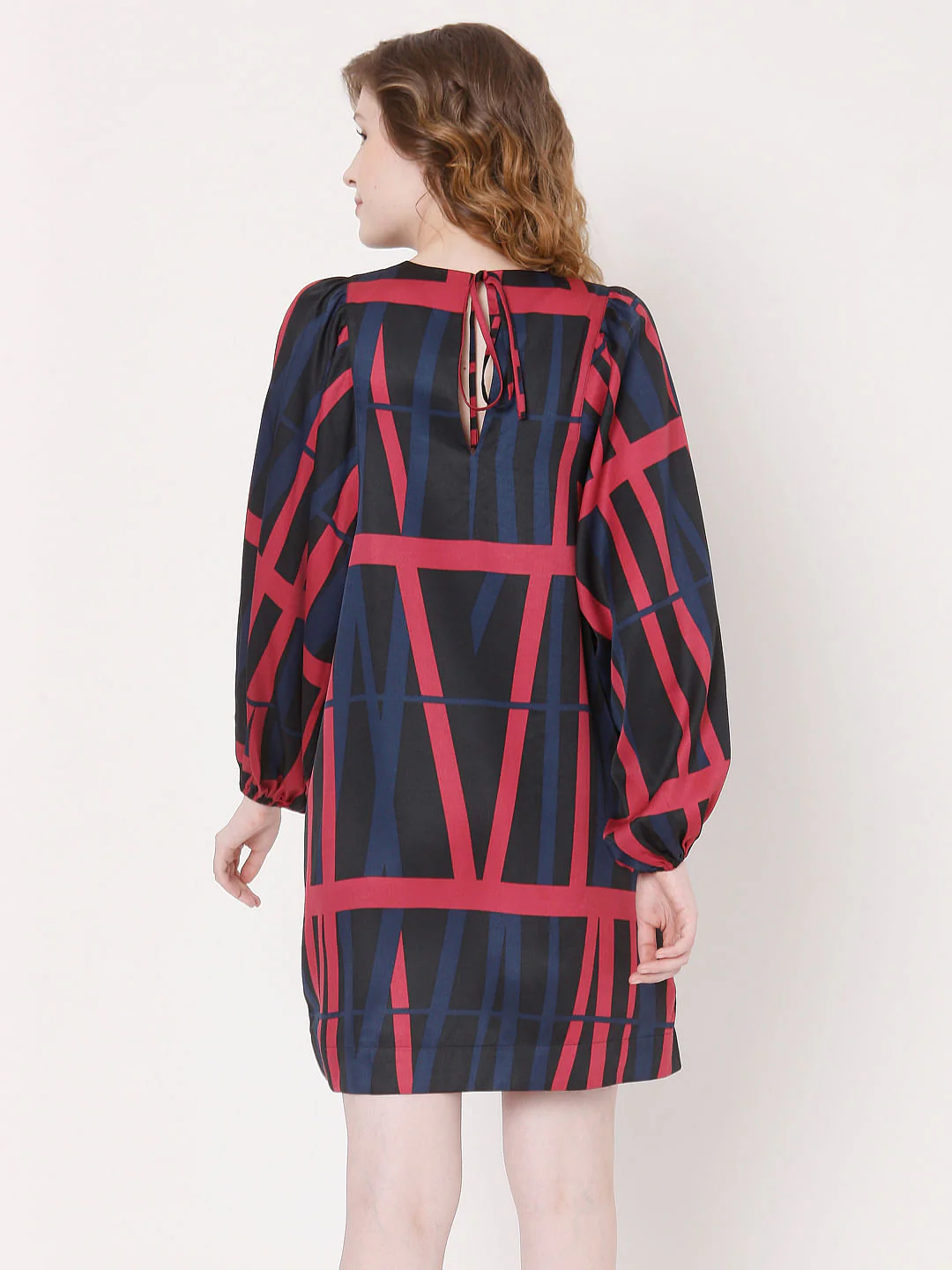 Black Geometric Print Shift Dress - Image 4