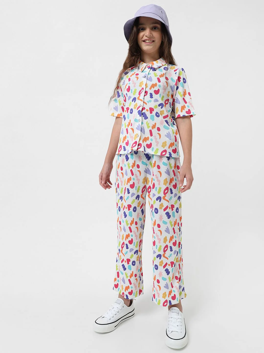 Girl White Pleated Printed Shirt - Image 5