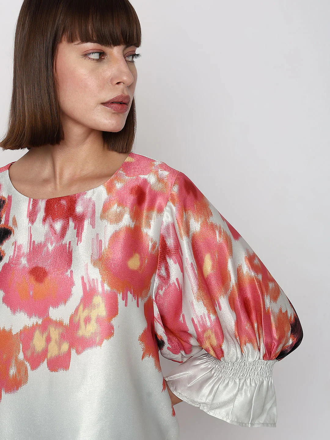 Off-White Brushed Floral Print Top - Image 6