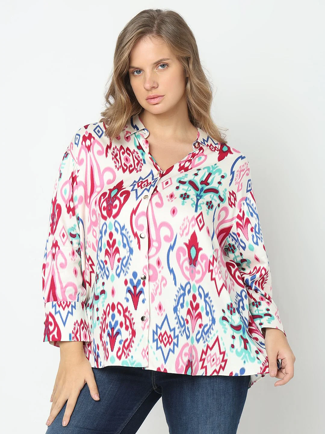 Curve Off-White Ikat Print Shirt - Image 2