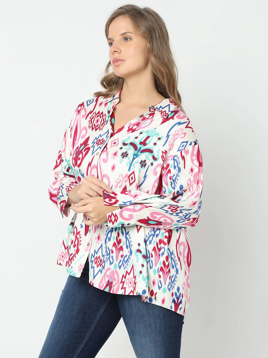 Curve Off-White Ikat Print Shirt - Image 3
