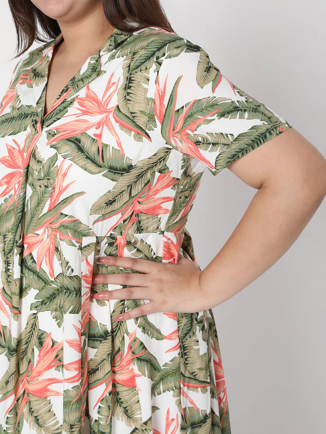 Curve White Collared Tropical Print Dress - Image 6