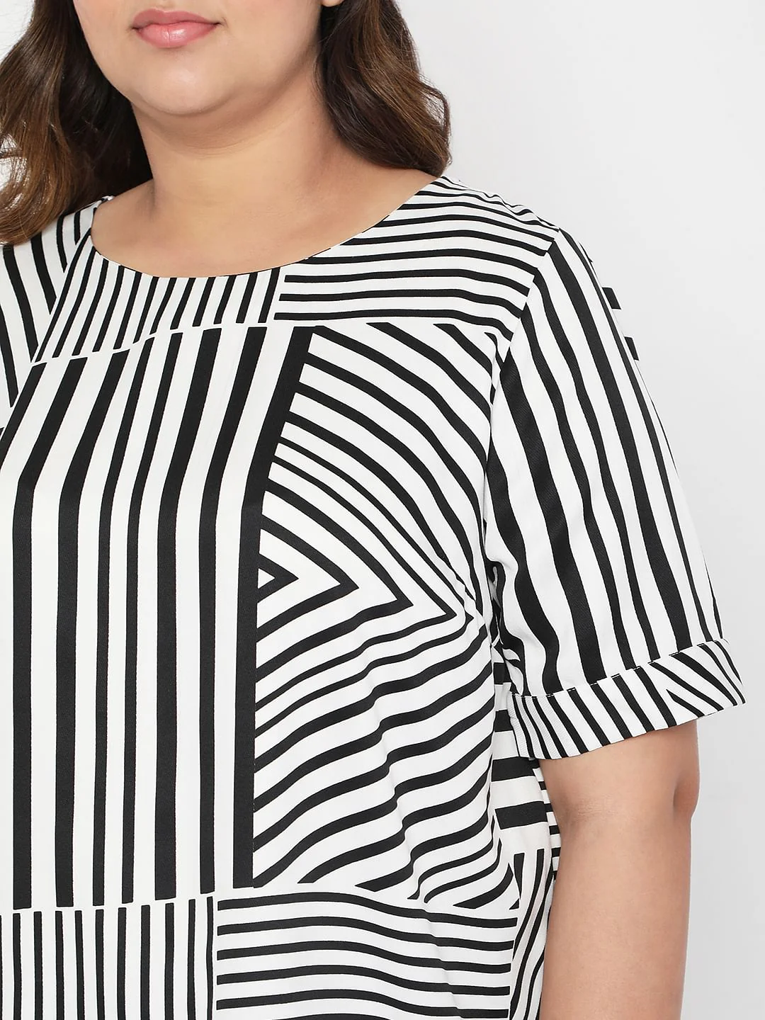Curve Black & White Asymmetrical Striped Top - Image 6