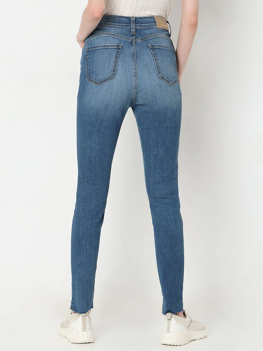 Blue High Rise Wendy Skinny Fit Jeans - Image 4