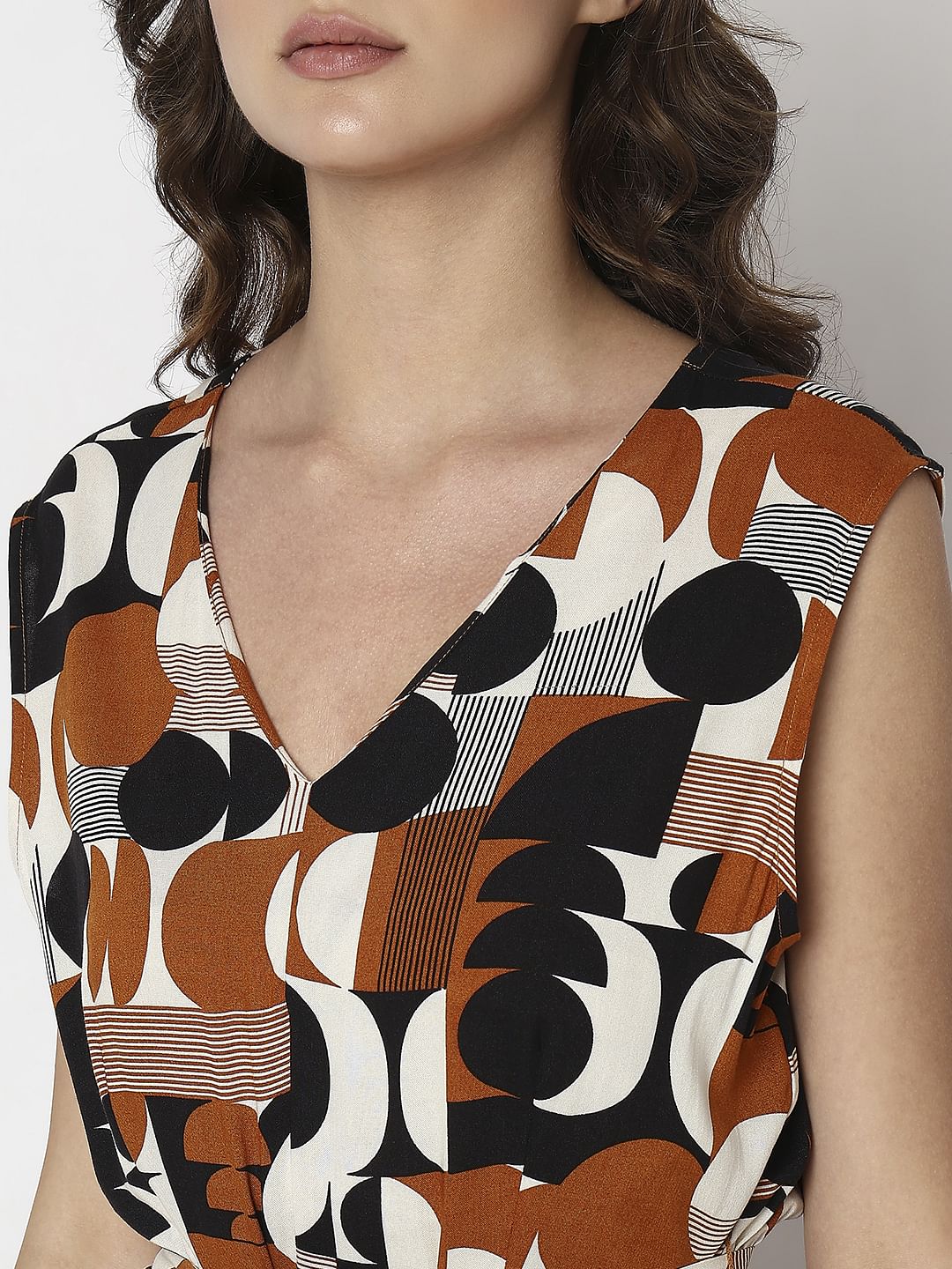Brown Geometric Print Jumpsuit - Image 7