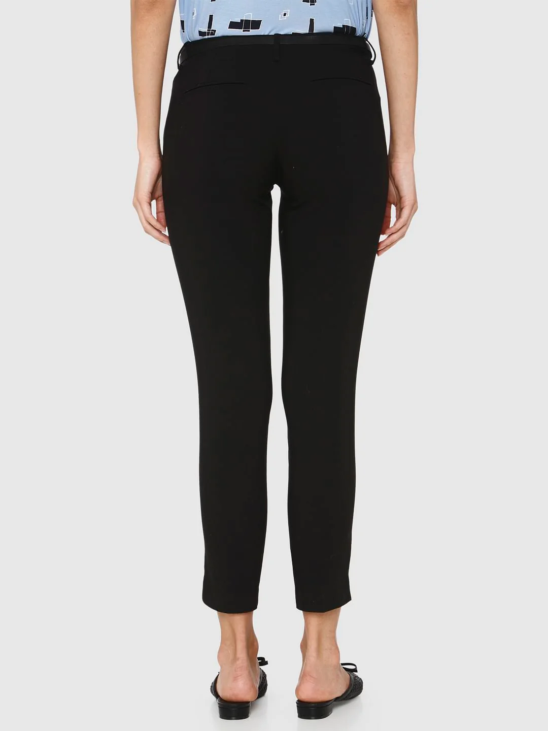 Black Mid Rise Ankle Length Slim Fit Pants - Image 4