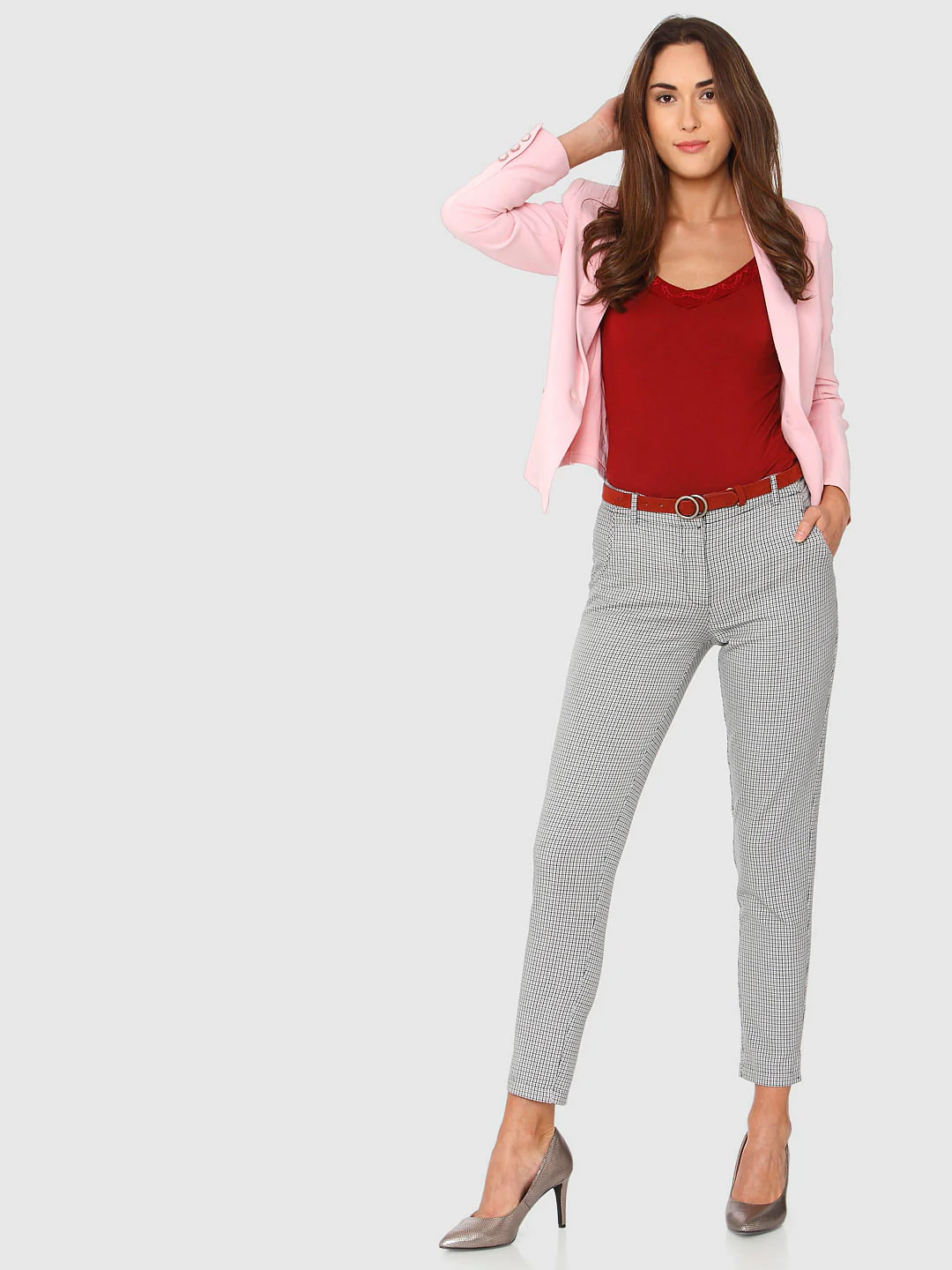 Grey Mid Rise Checks Ankle Length Slim Fit Pants - Image 9