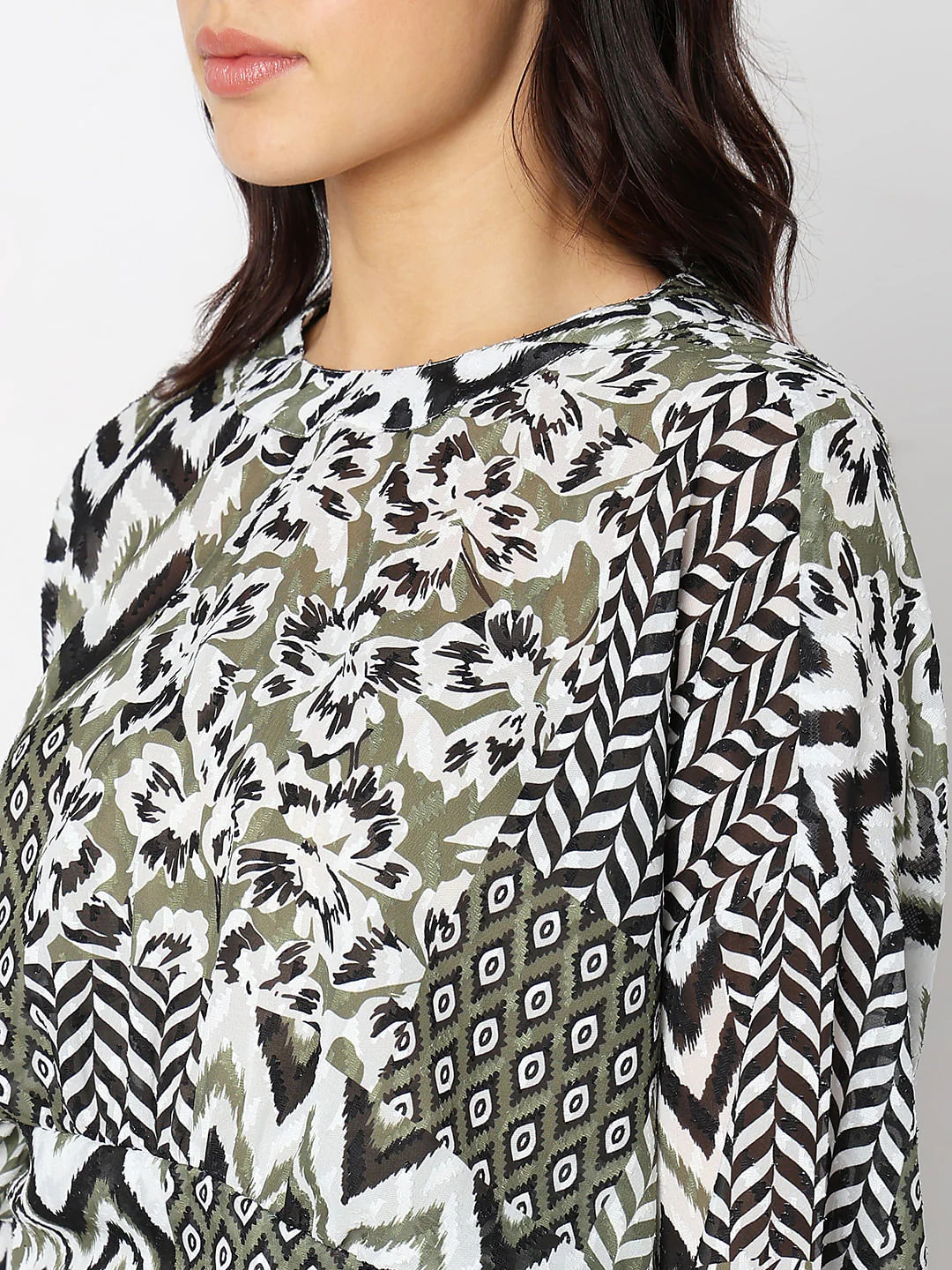 Green High Neck Printed Top - Image 8
