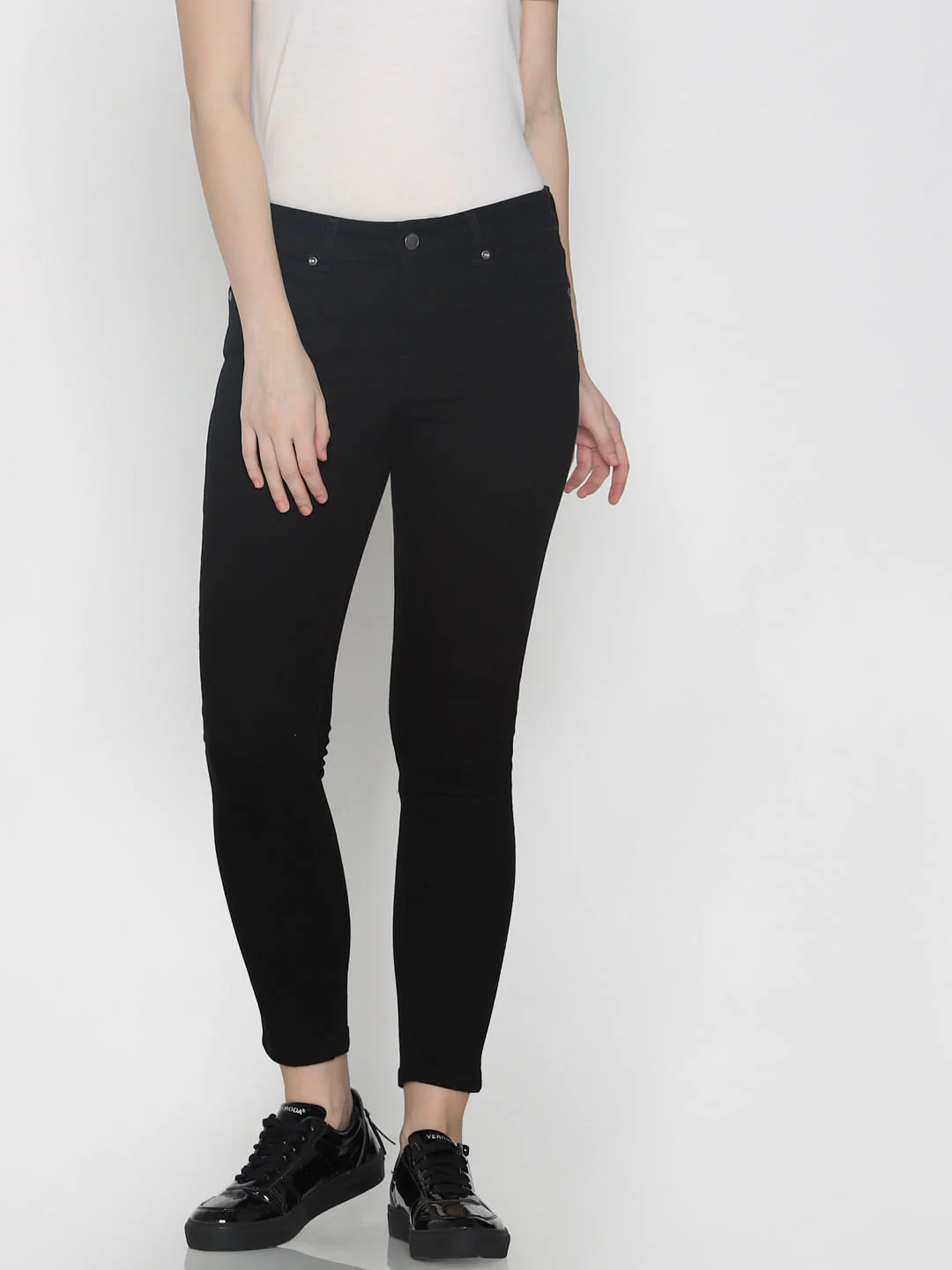 Black Mid Rise Skinny Fit Jeans - Image 7