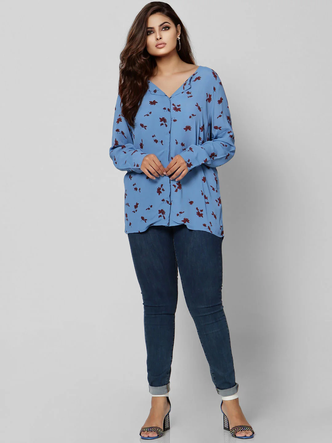 Curve Blue All Over Print Full Sleeves Top - Image 4