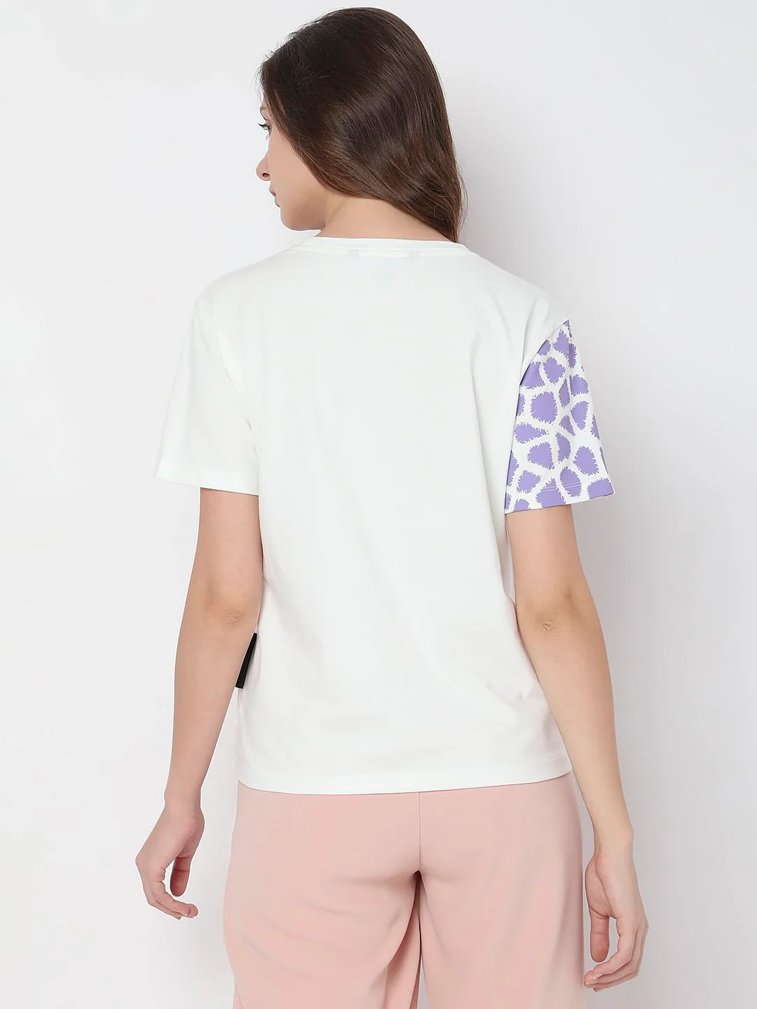White Printed T-Shirt - Image 4