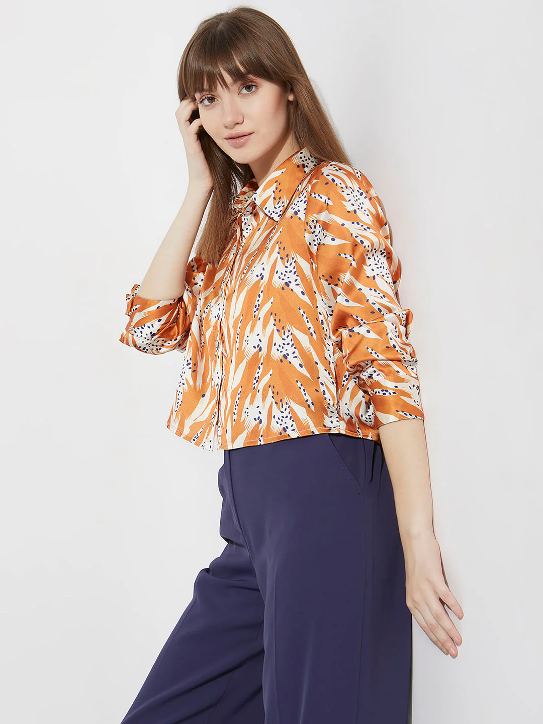 Brown Printed Cropped Shirt - Image 3