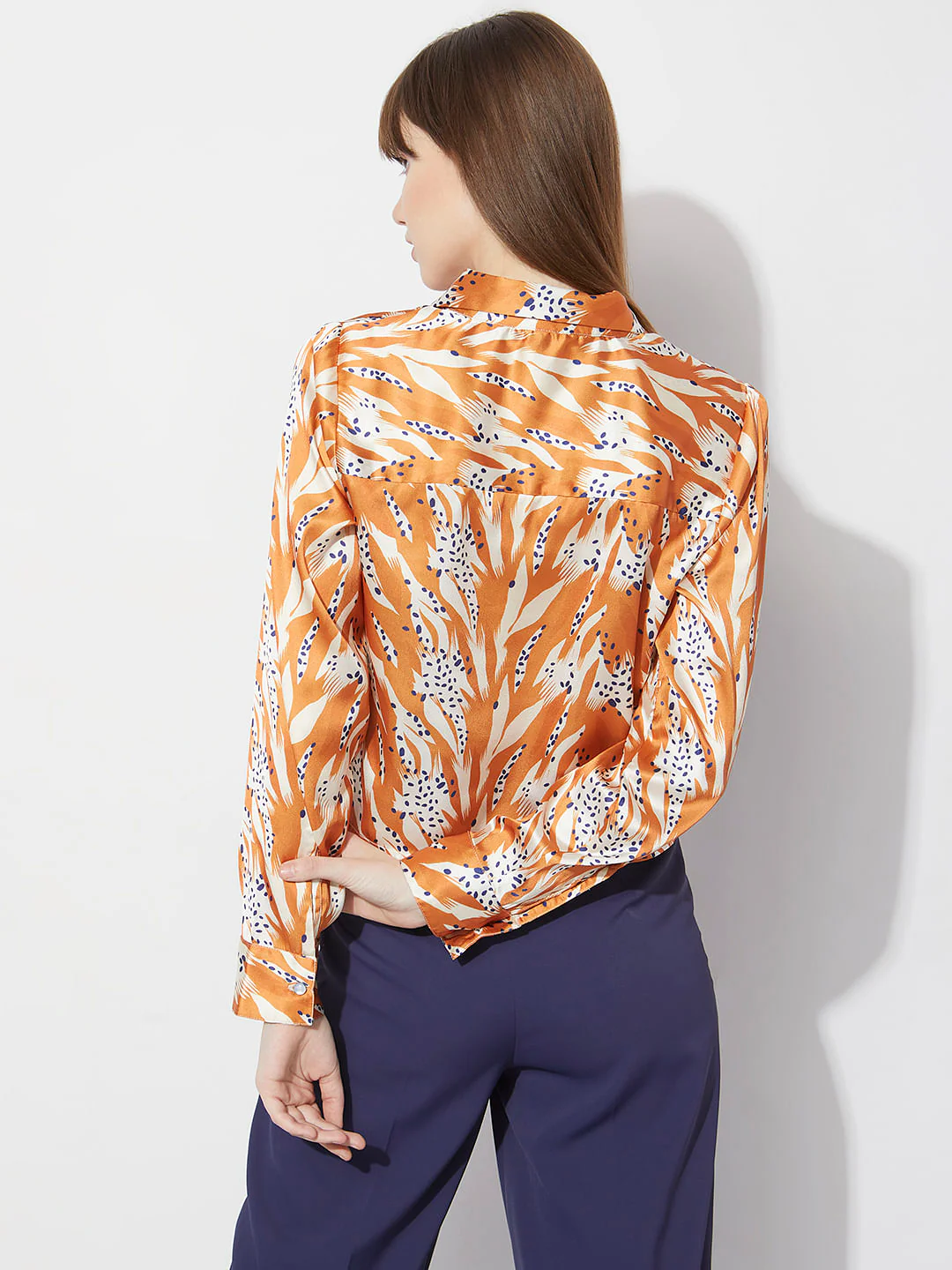 Brown Printed Cropped Shirt - Image 4