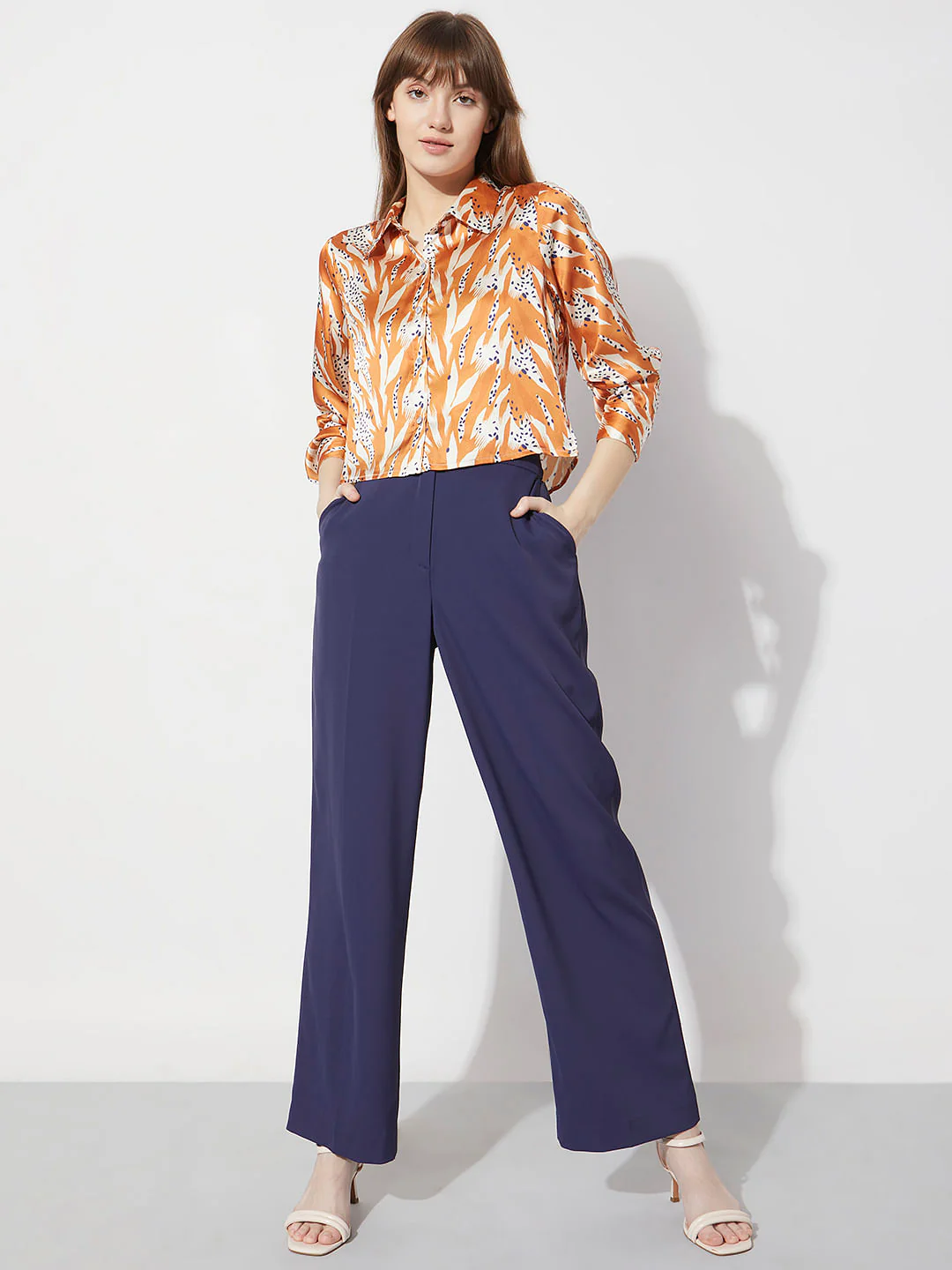 Brown Printed Cropped Shirt - Image 5