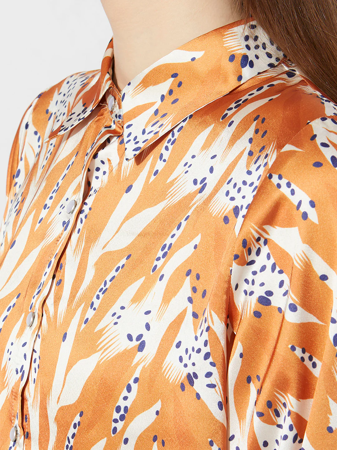 Brown Printed Cropped Shirt - Image 8