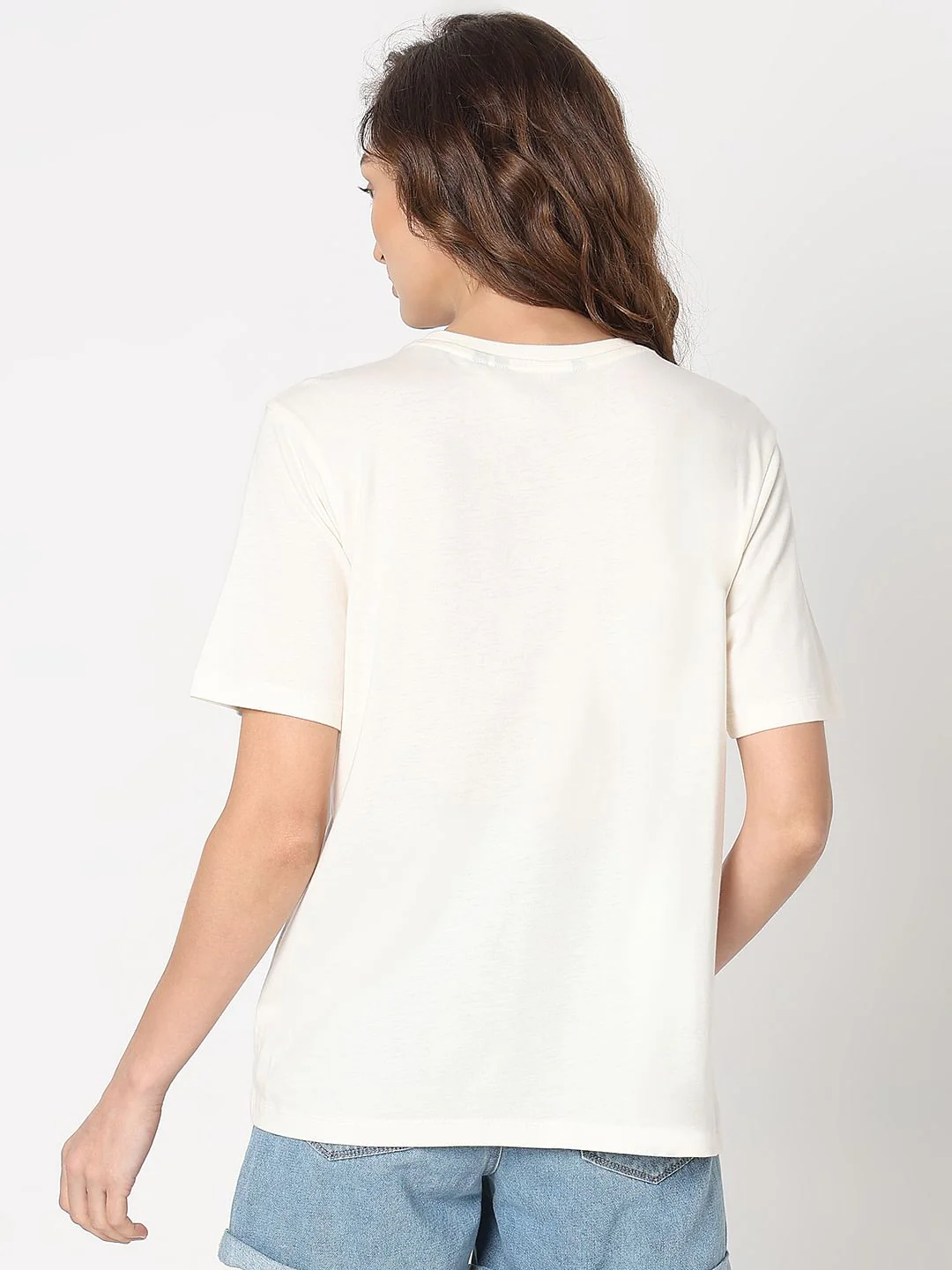 White Chic Text Print T-Shirt - Image 4