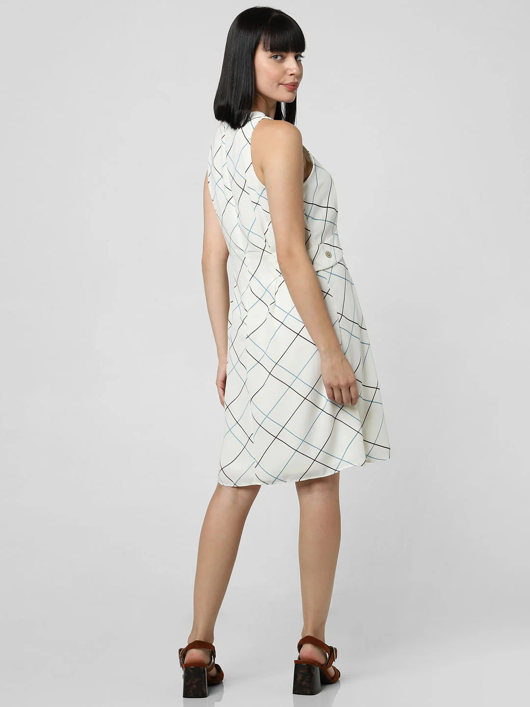 White All Over Print Shift Dress - Image 4