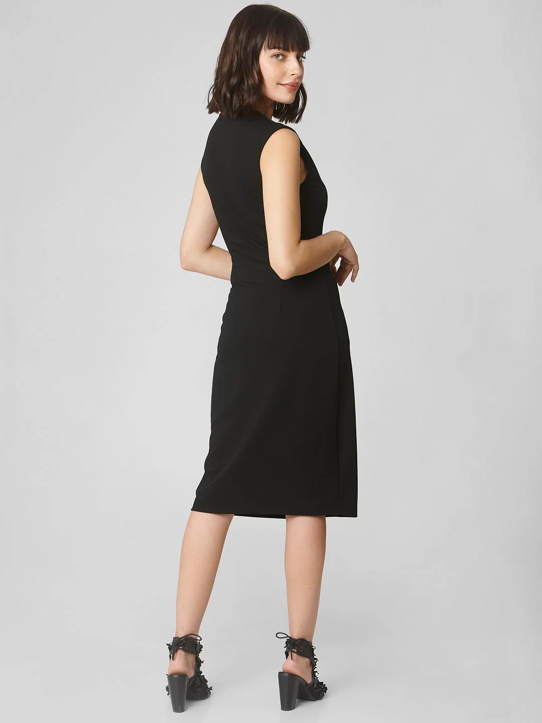 Black V Neck Bodycon Dress - Image 4