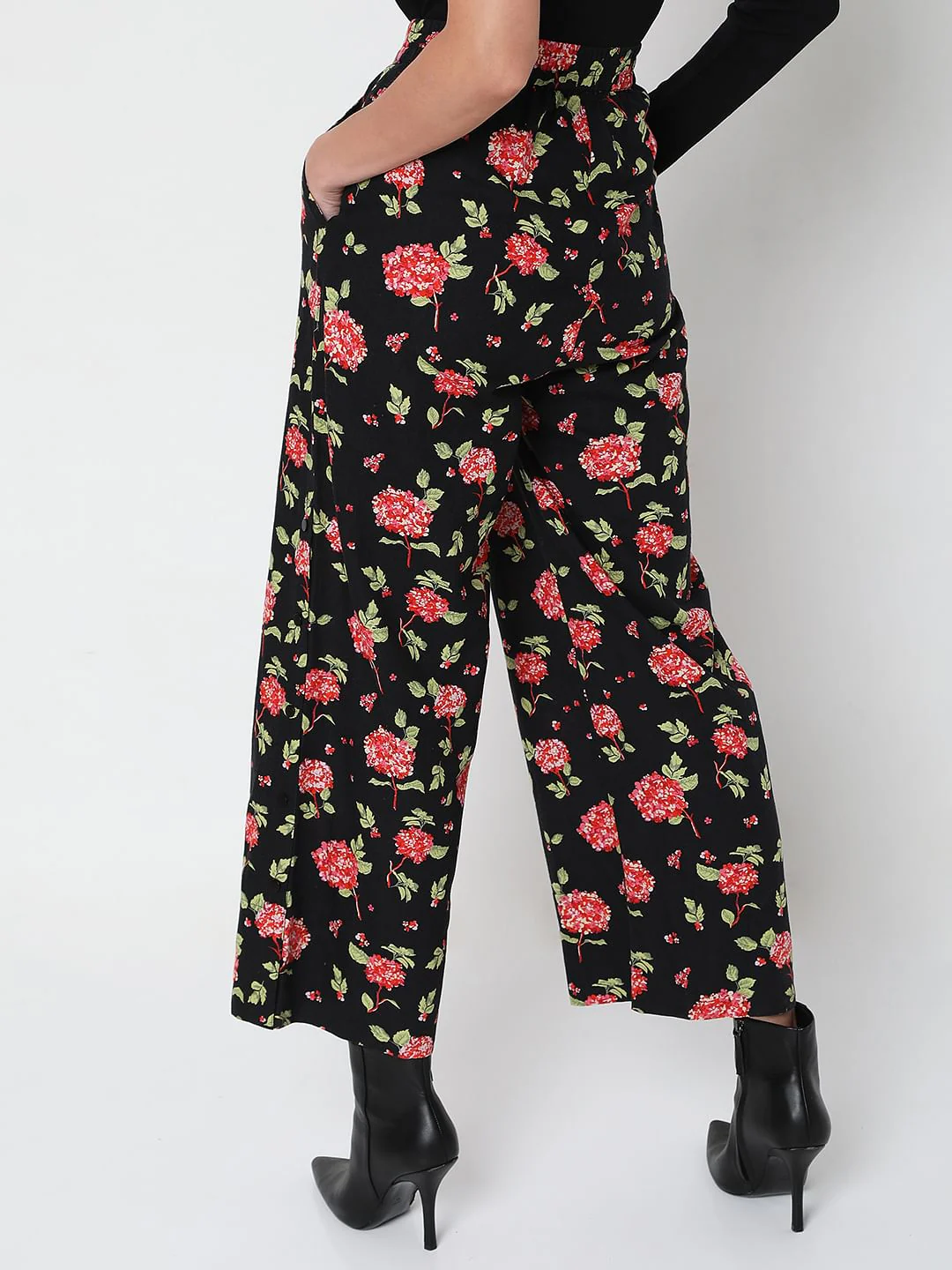 Black High Rise Floral Print Pants - Image 4
