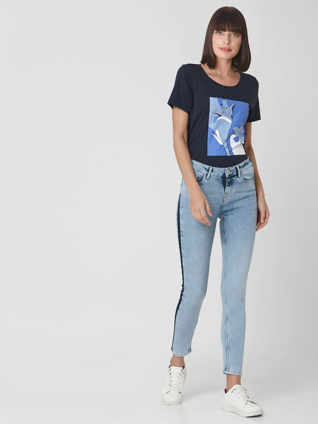 Light Blue Mid Rise Side Wash Detail Skinny Jeans - Image 5