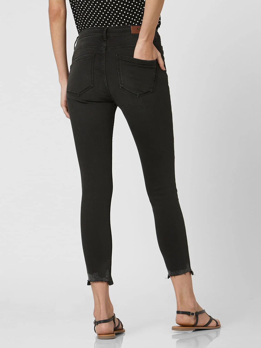 Black Mid Rise Cropped Skinny Jeans - Image 4