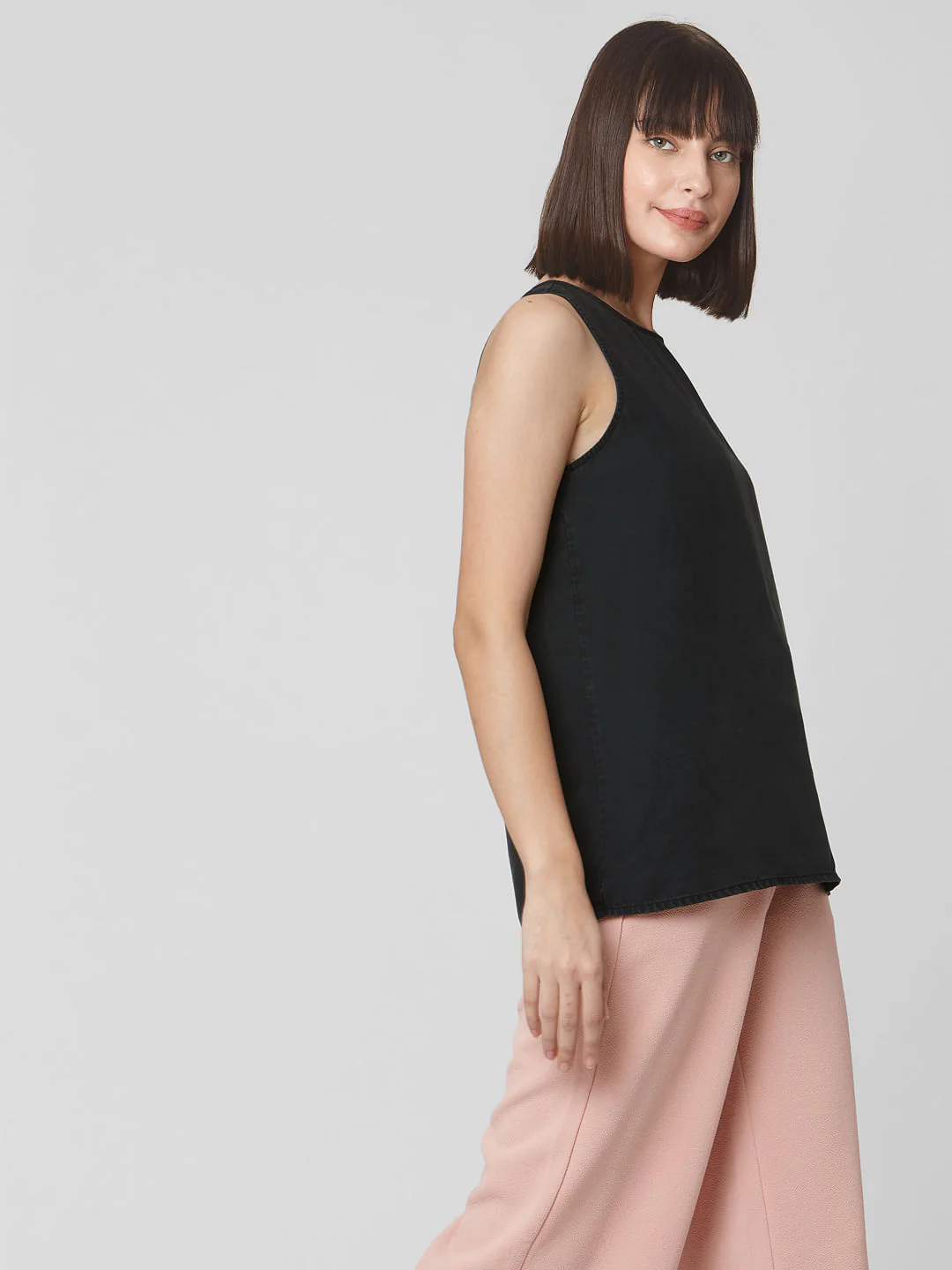 Black Sleeveless Top - Image 3