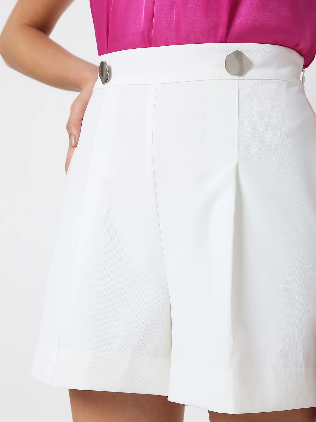 White High Rise Shorts - Image 5