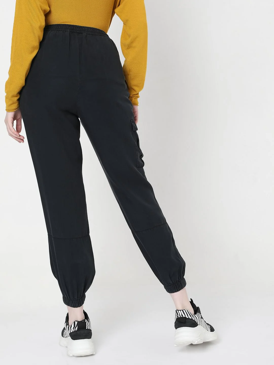 Blue Mid Rise Pants - Image 4
