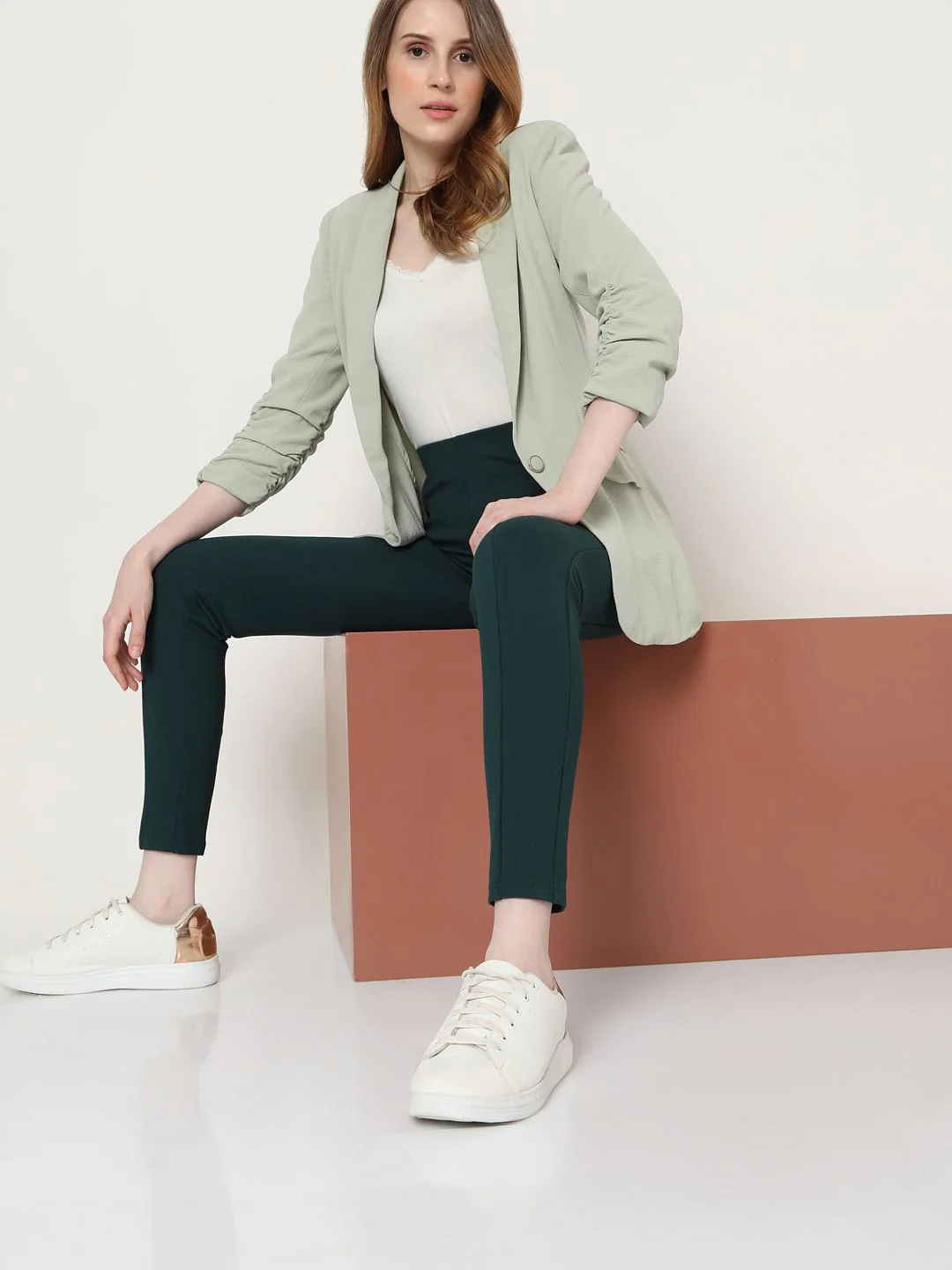 Green High Rise Skinny Fit Leggings - Image 2