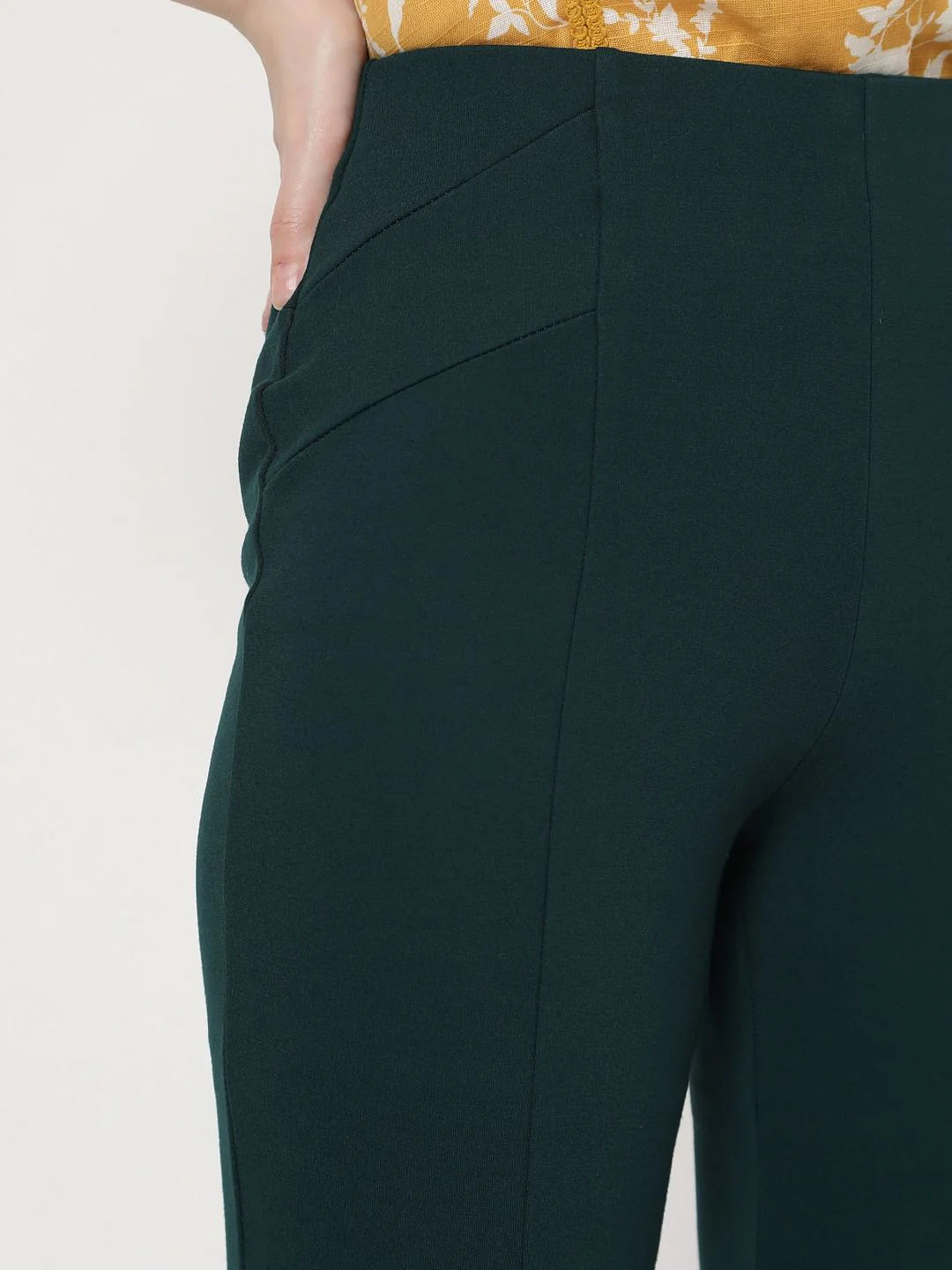 Green High Rise Skinny Fit Leggings - Image 5