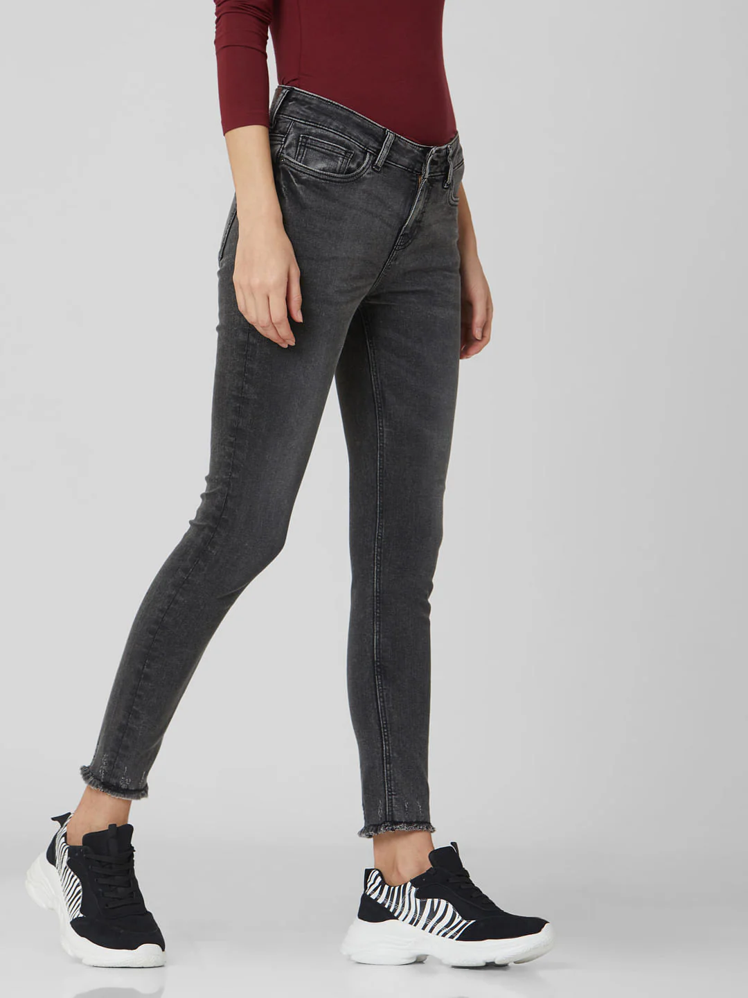 Black Mid Rise Washed Skinny Jeans - Image 3