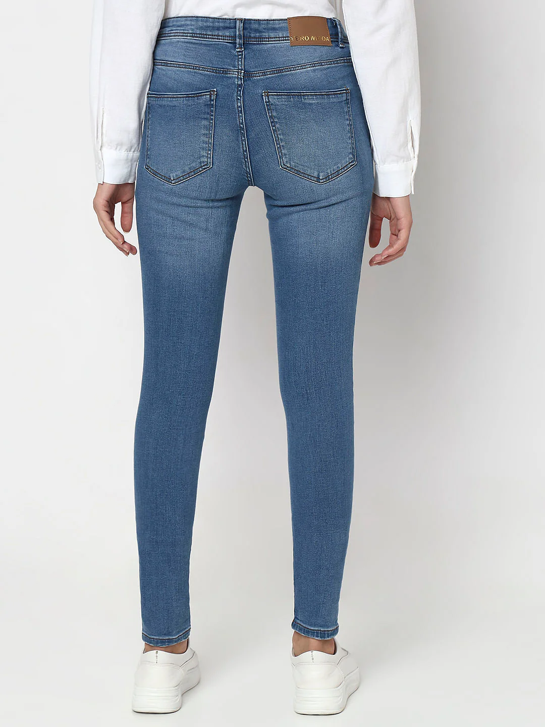 Blue Mid Rise Wendy Skinny Fit Jeans - Image 4