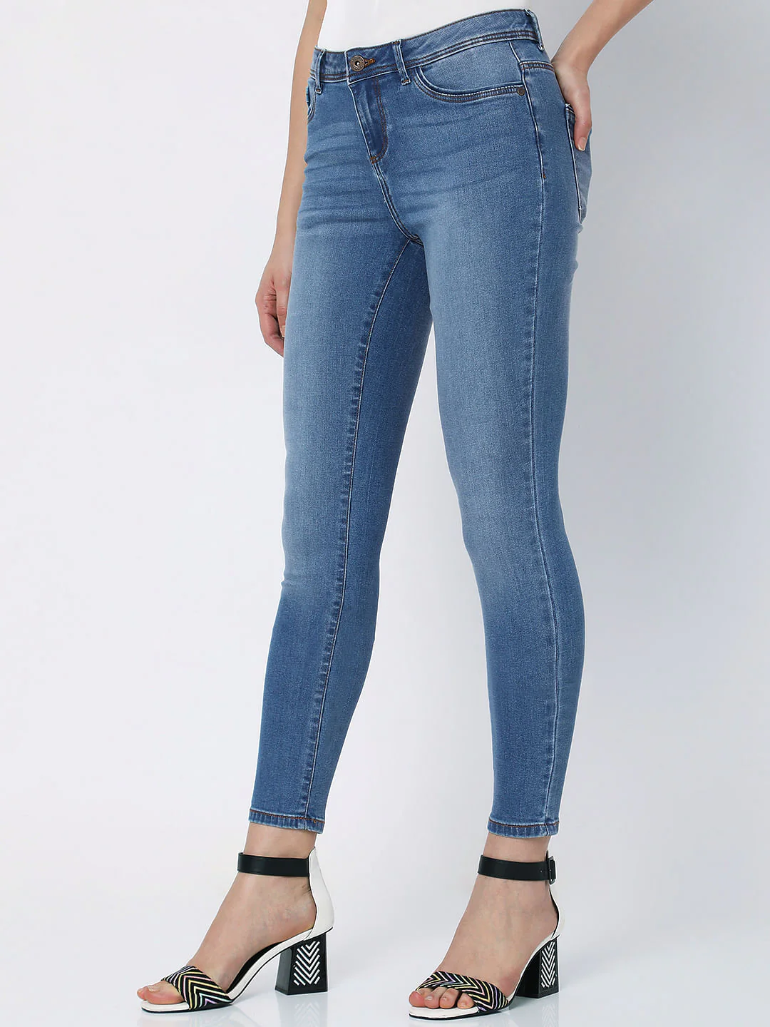 Blue Mid Rise Washed Wendy Skinny Jeans - Image 2