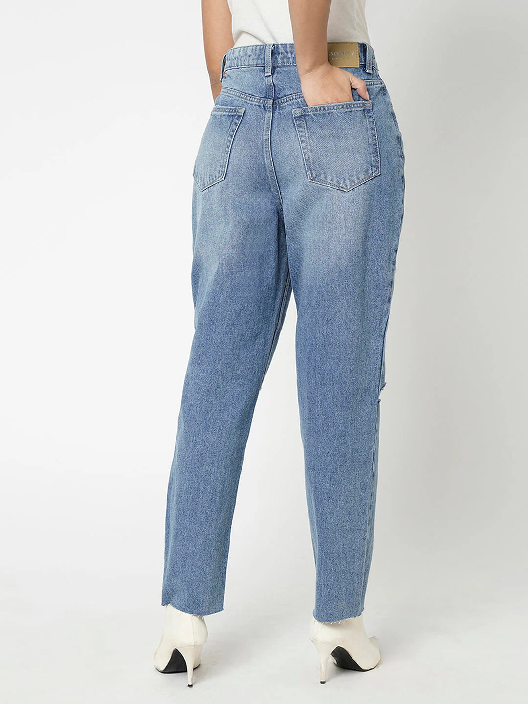 I.Scenery By Vero Moda Blue High Rise Distressed Mom Fit Jeans - Image 4