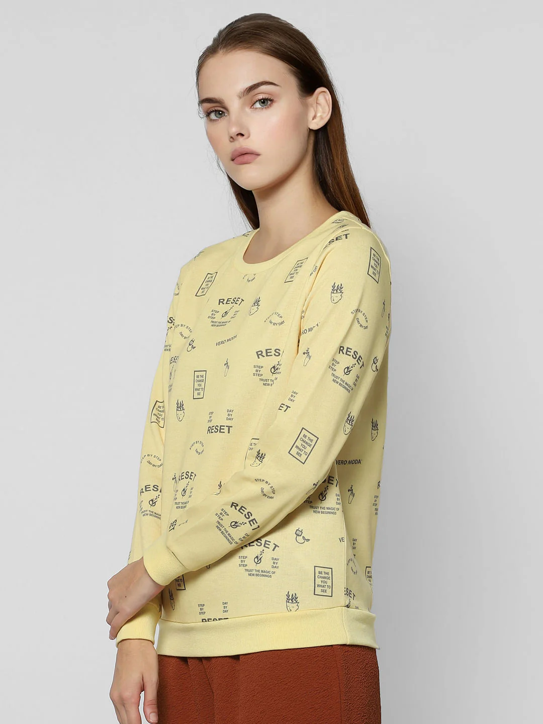 Yellow Reset Graphic Print Sweatshirt - Image 3