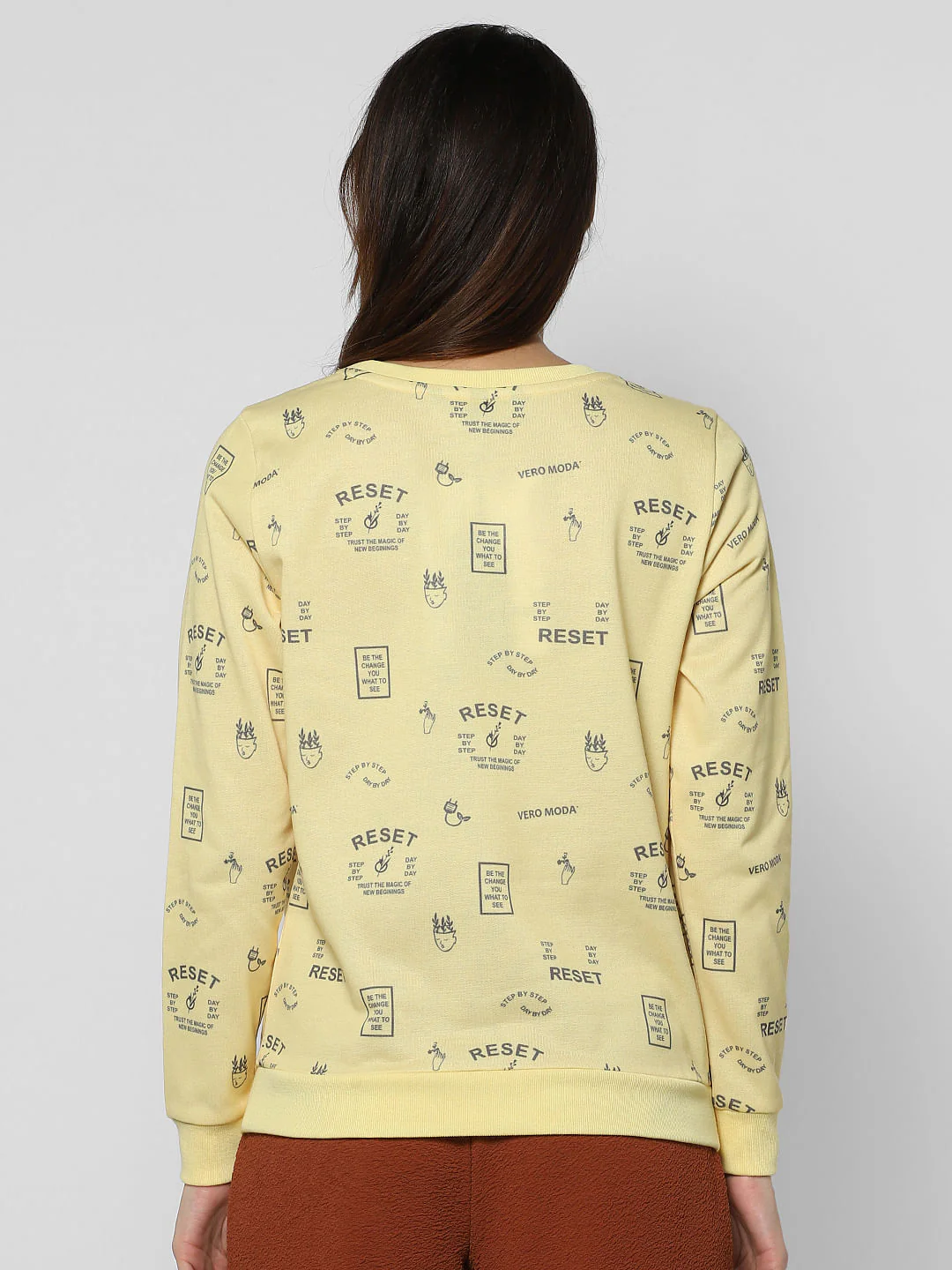 Yellow Reset Graphic Print Sweatshirt - Image 4