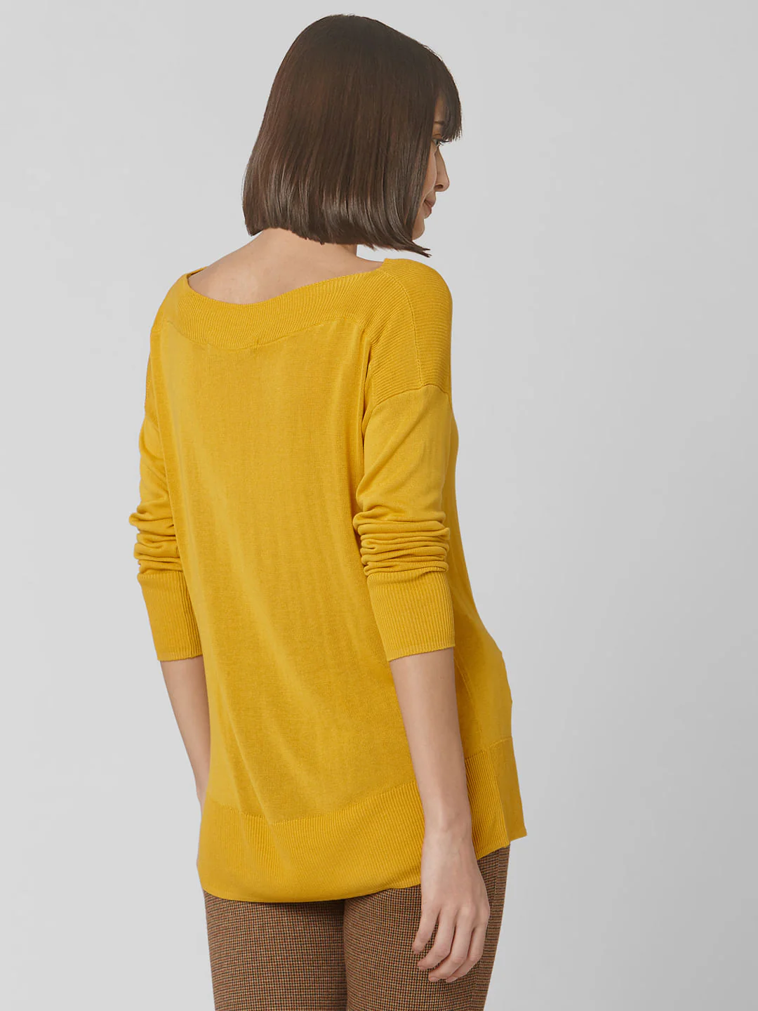 Yellow Sweater - Image 4