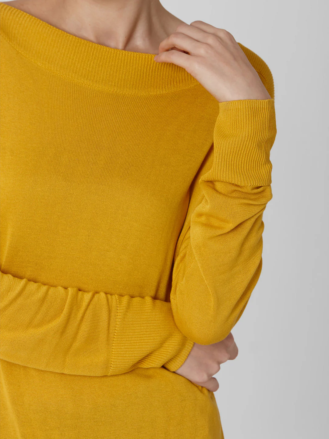 Yellow Sweater - Image 6