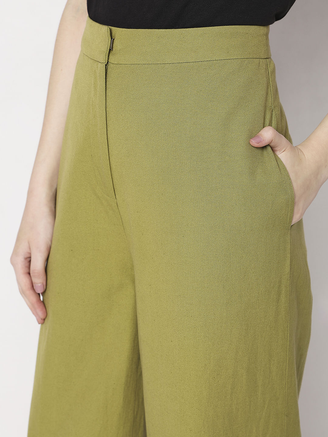 Green Mid Rise Flared Pants - Image 5
