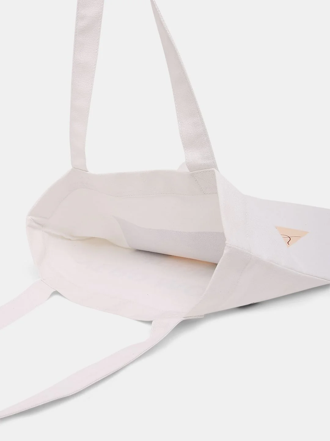White Graphic Print Tote Bag - Image 7