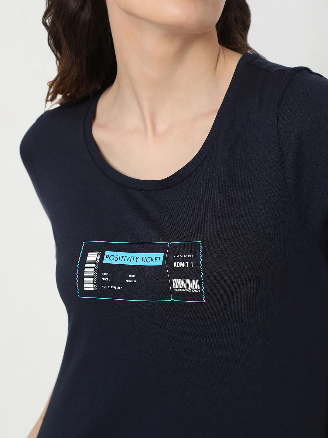 Blue Slogan Print Cropped T-Shirt - Image 5