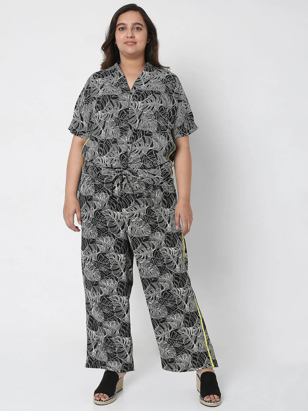 Curve Black Printed Co-Ord Set Top - Image 5