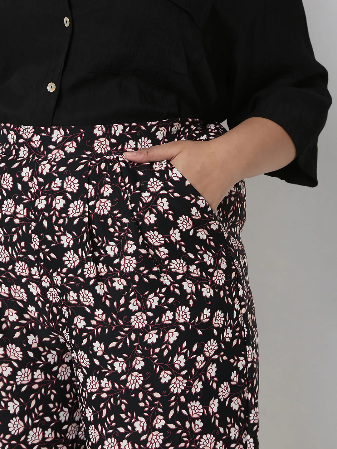 Curve Black High Waist Paisley Print Co-Ord Set Trousers - Image 5