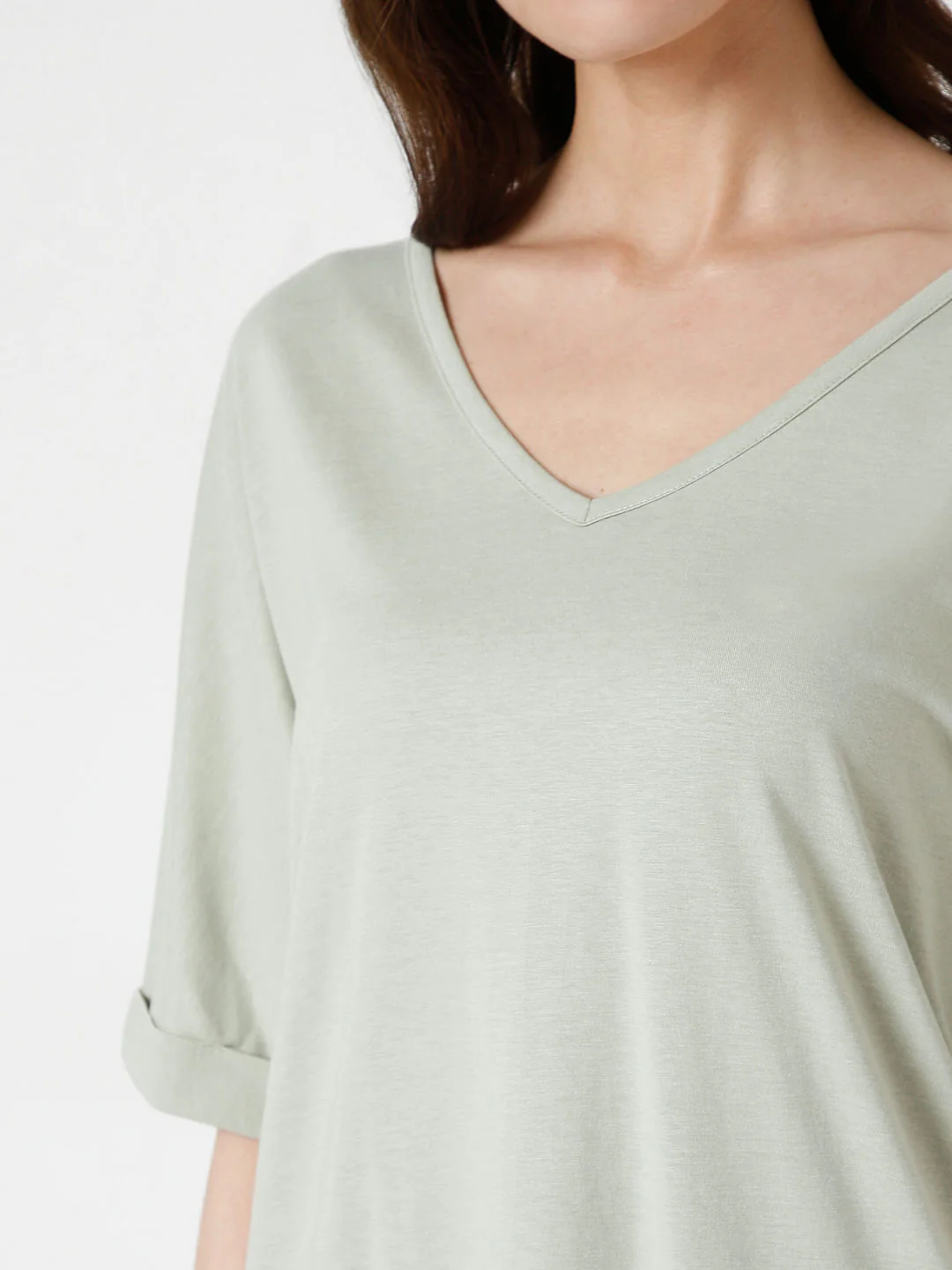 Green V Neck T-Shirt - Image 6