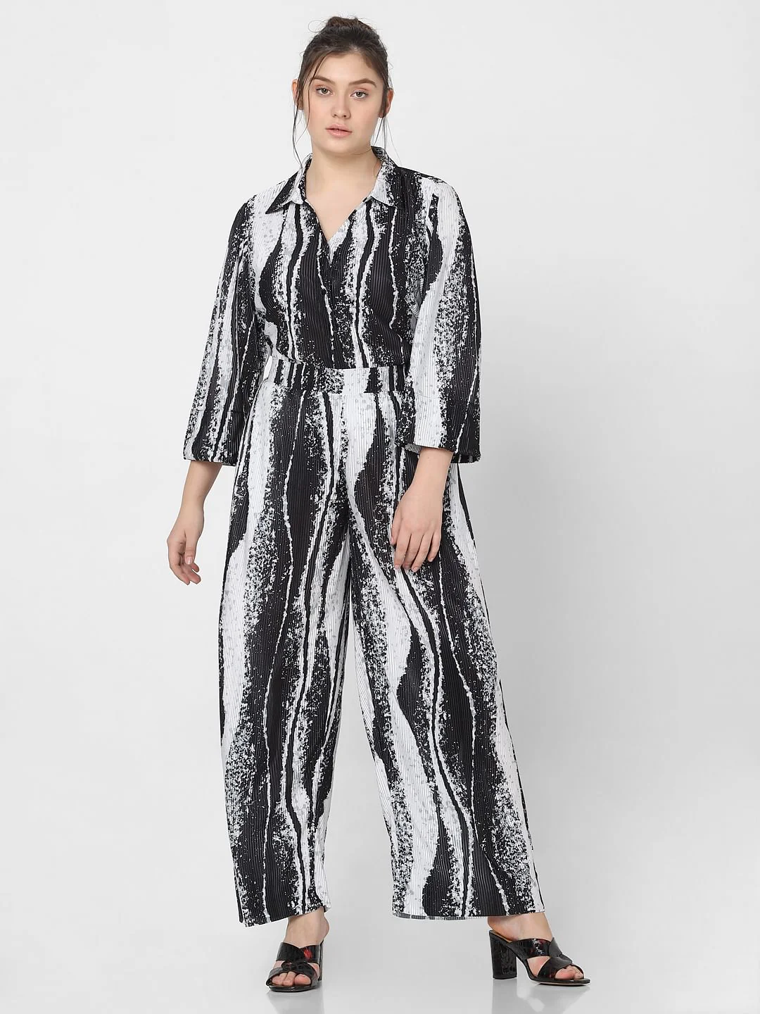 Curve Black Printed Pleated Co-Ord Set Pants - Image 5